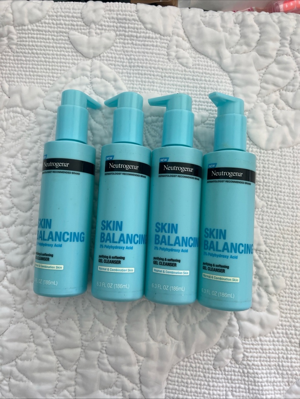 4 Neutrogena Skin Balancing Purifying & Softening Gel Cleanser 6.3 Oz. Each New